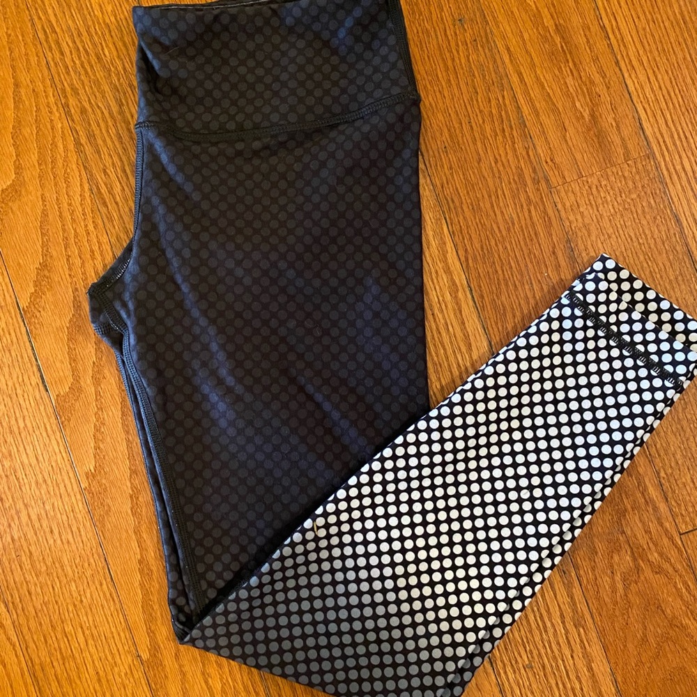 Abstract Leggings